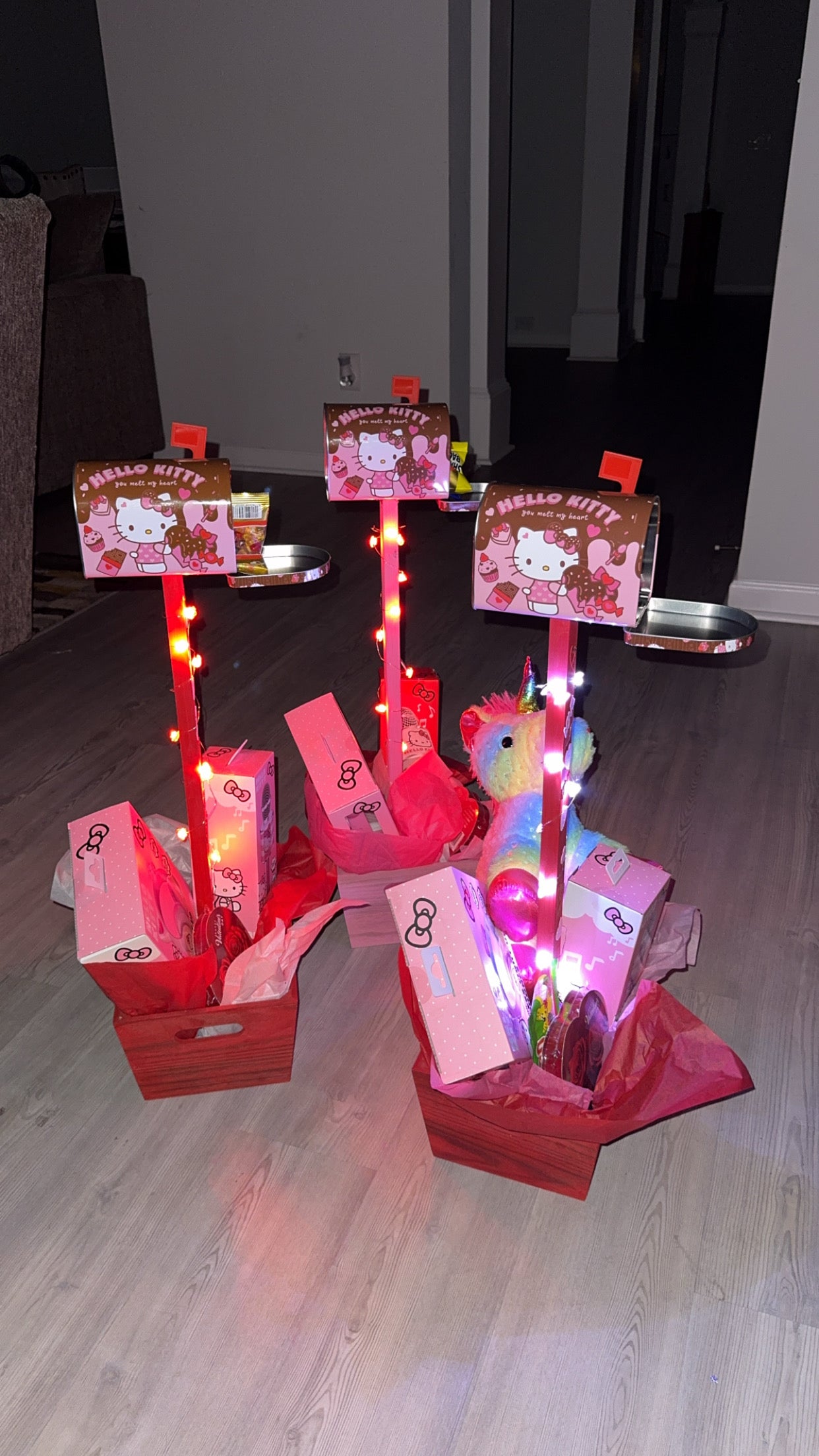 Kids Valentine’s Mailbox Gift Stand (Local Pickup Only) Columbia/Georgetown 1/31 Deadline to place orders